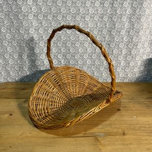 Vintage French Style Wicker Flower Basket